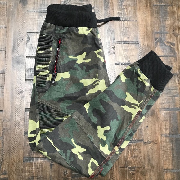 original feel good threads Other - EUC JOGGERS CAMOUFLAGE MENS SIZE 34 MADE IN LA